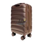 Маленький пудровый чемодан Wings 160/S+ из пластика на 4 колесах.